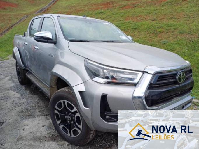 TOYOTA HILUX CD 24/24