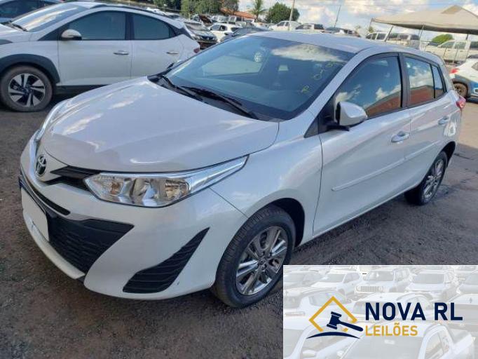 TOYOTA YARIS 21/22