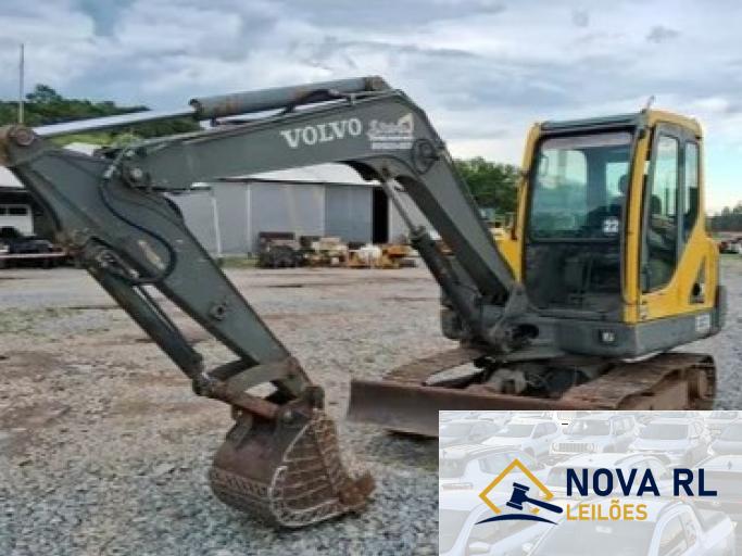 MINI ESCAVADEIRA VOLVO EC55B 2009