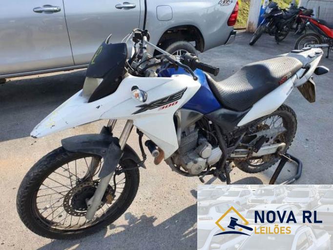 HONDA XRE 300 17/17