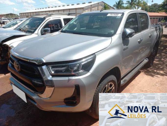 TOYOTA HILUX CD 21/21