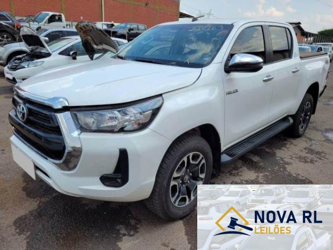 TOYOTA HILUX CD 20/20