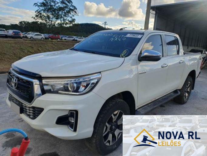 TOYOTA HILUX CD 20/20