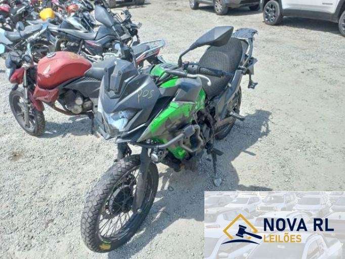 KAWASAKI VERSYS-X 18/18