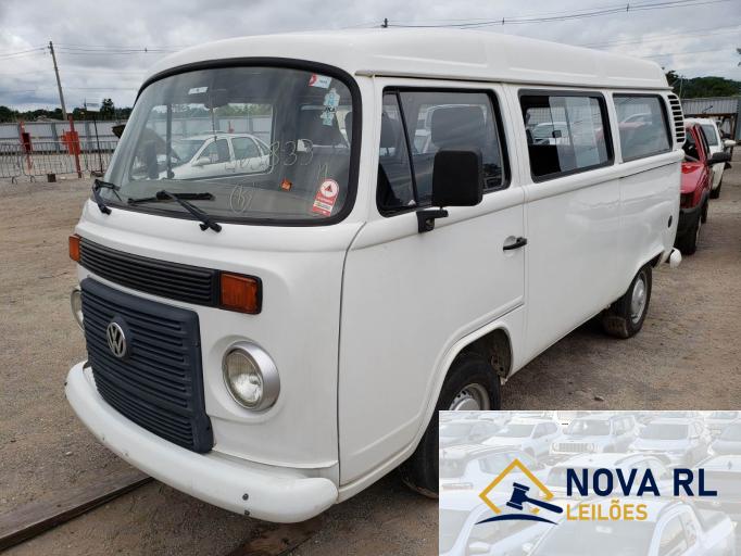 VOLKSWAGEN KOMBI 13/14