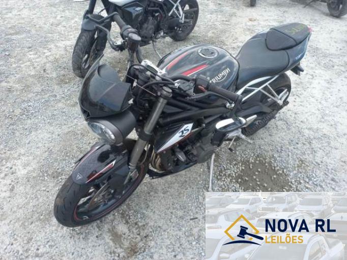 TRIUMPH STREET TRIPLE 17/18