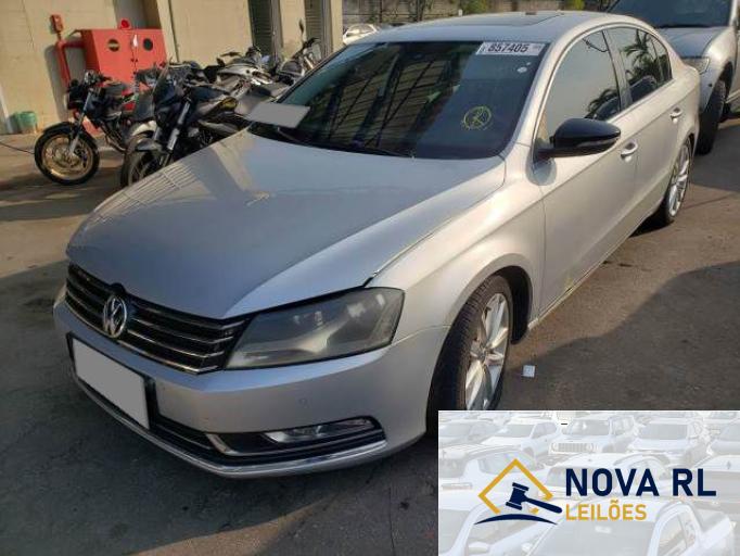 VOLKSWAGEN PASSAT 11/11