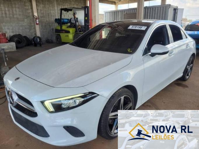MERCEDES BENZ CLASSE A SEDAN 20/20