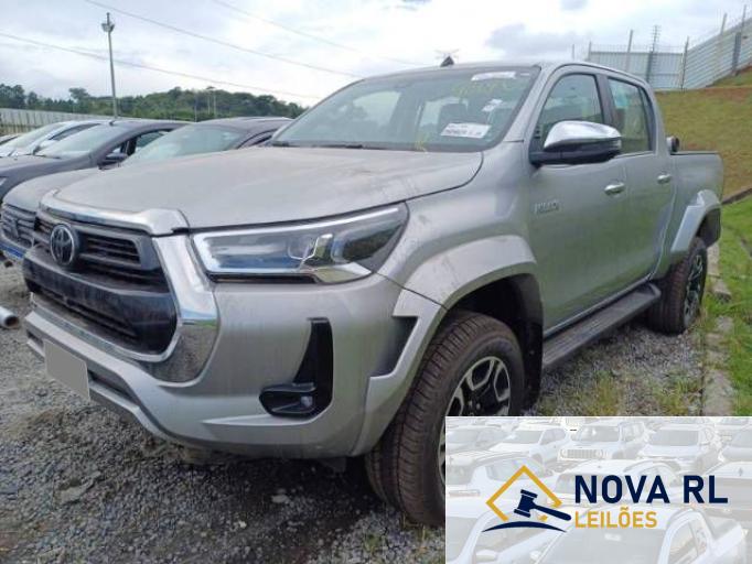 TOYOTA HILUX CD 23/24