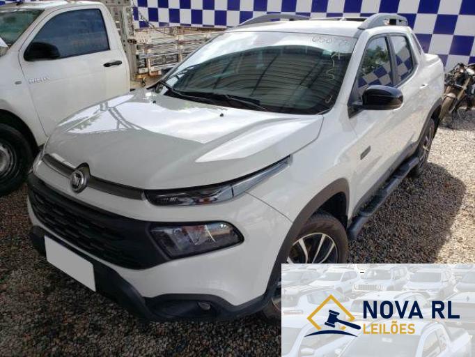 FIAT TORO 21/21