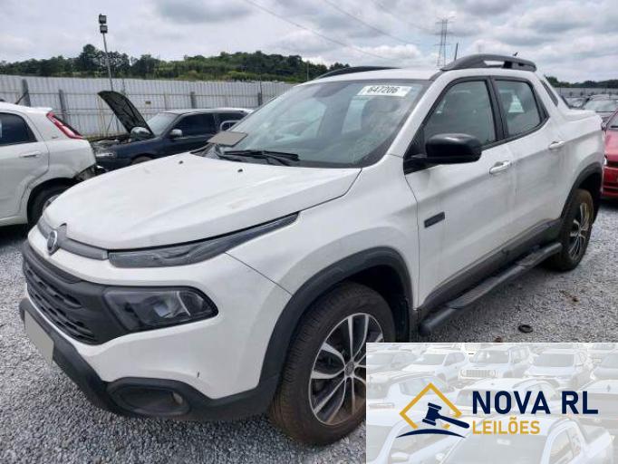 FIAT TORO 21/21