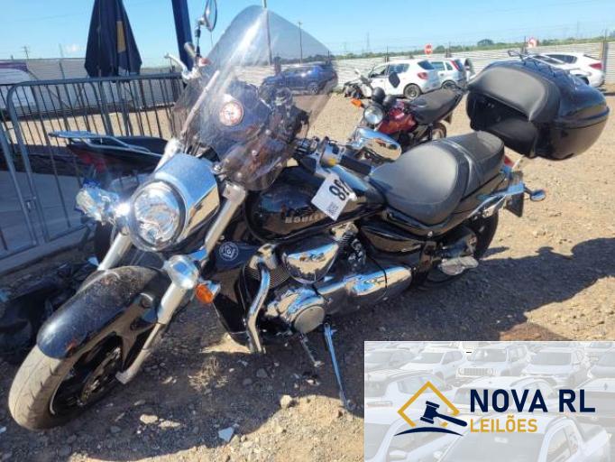 SUZUKI BOULEVARD M1800 17/18