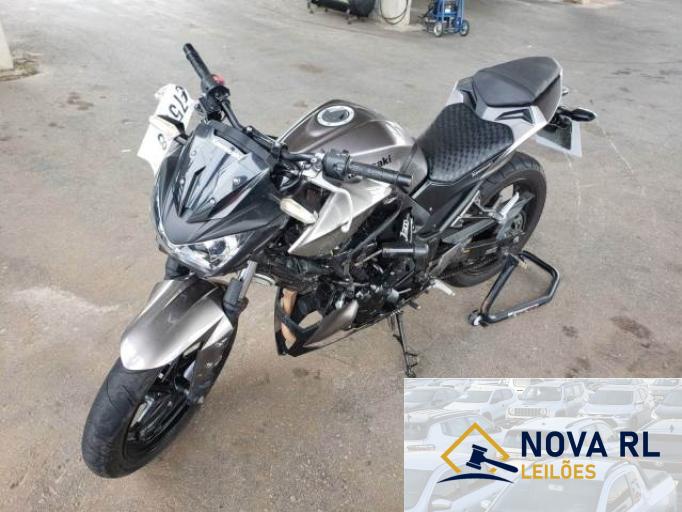 KAWASAKI Z300 18/18